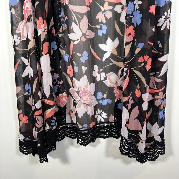 Torrid Floral Kimono Duster Women's 00/0 M/L Black Floral Lace Trim Long Open - Image 2