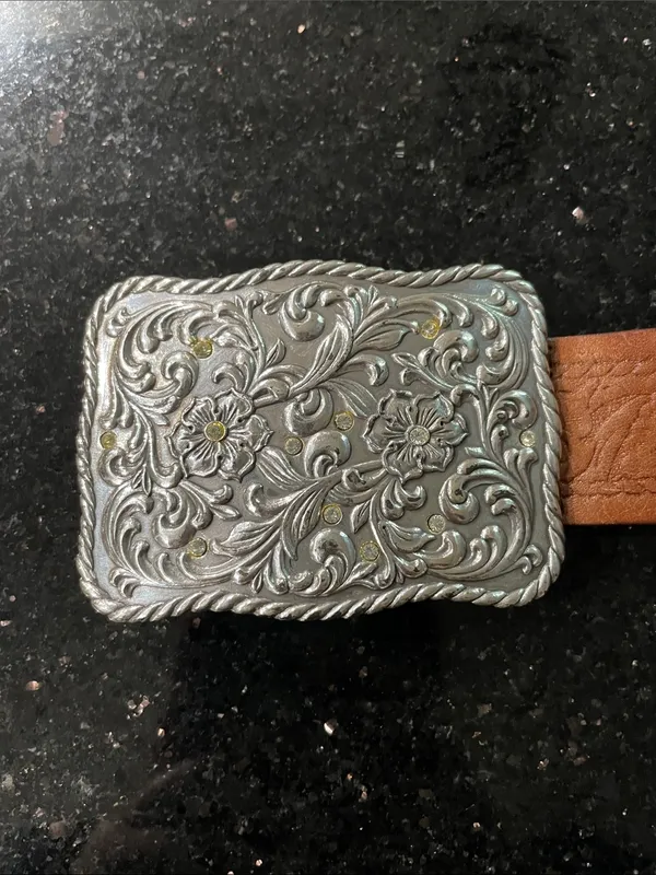 Vintage Guess Leather Belt Western Floral Engraved Silver Plate Buckle Size M - Image 4