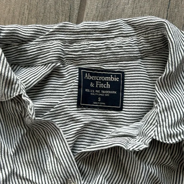 Abercrombie & fitch stripe top - Image 3