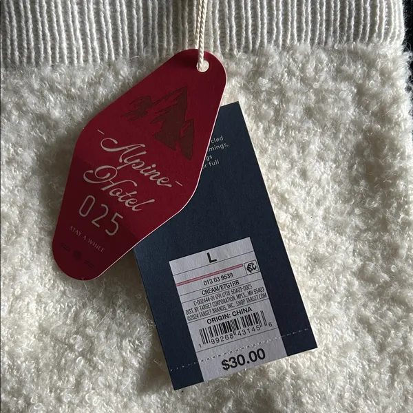 Universal Threads White Cozy Knit Ankle Pants - Alpine Hotel Collection‎ - Image 3