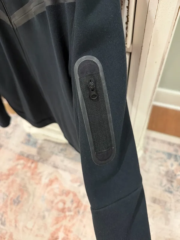 Nike Tech Fleece Full-Zip Black - Image 5