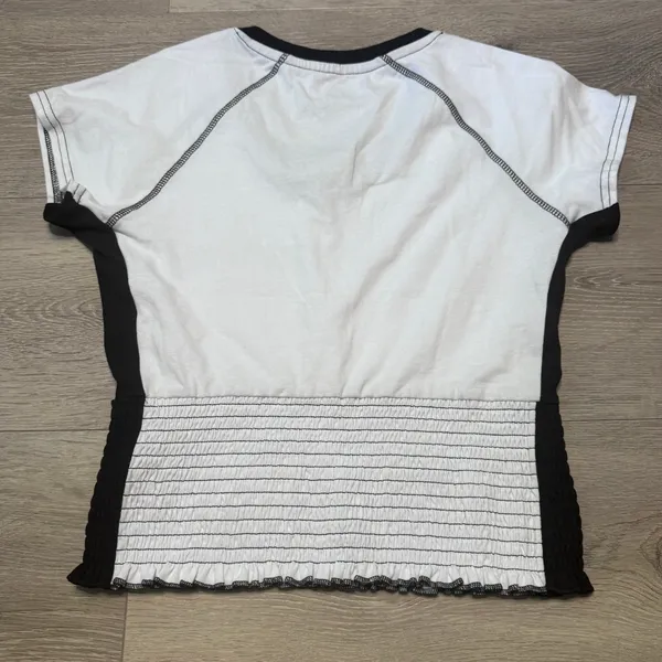 Betty‎ Boop Fleischer Studios White Black Smocked Ringer V-Neck Graphic Top M - Image 2