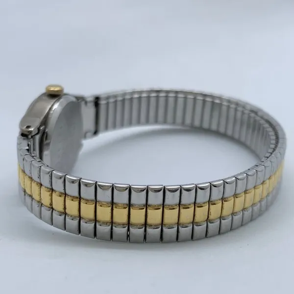 Pulsar 19mm womens Quartz analog watch silver gold tone V811-1690 6” w/battery - Image 3