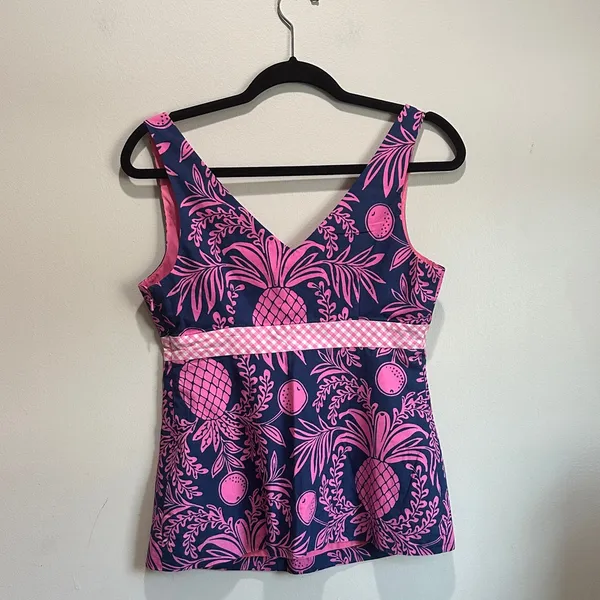 Lilly Pulitzer Pink and Navy Pineapple Tank Top - Image 3