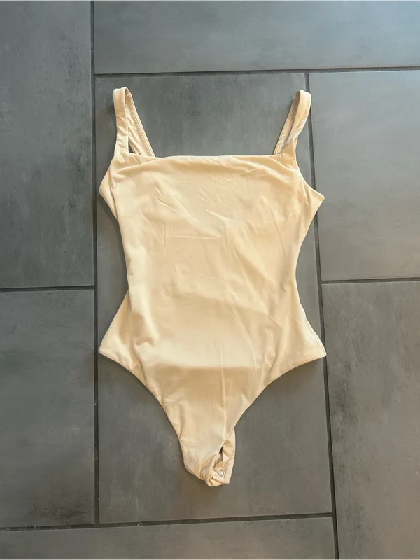 SKIMS Women's Fits Everybody Square Neck Bodysuit - Sand - Image 2