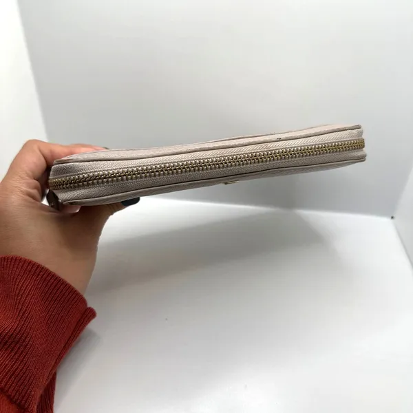KATE SPADE New York Gray Soft Zip Around Accordion Wallet - Image 4