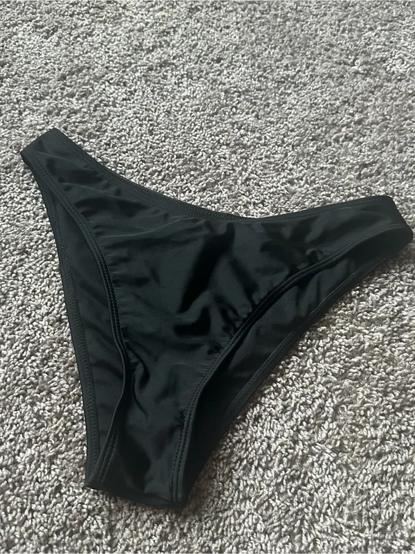 SHEIN Black Bikini Bottom - Image 2