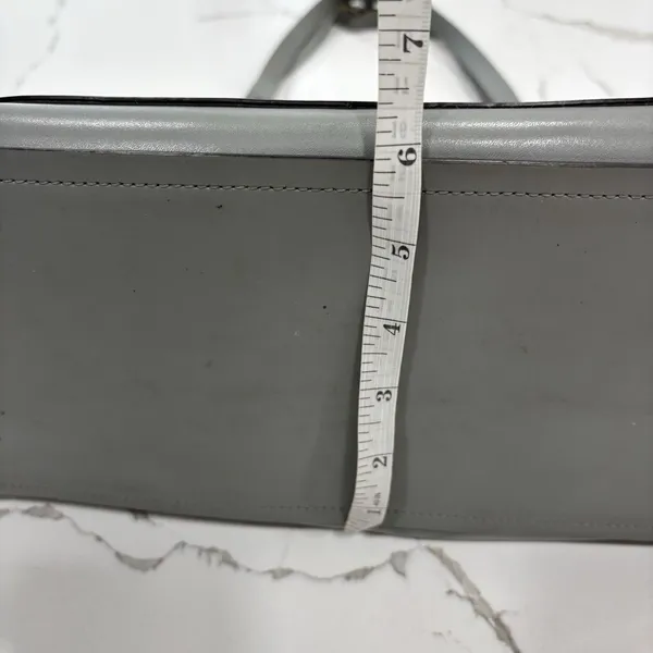 Kate Spade Purse Gray ‘Lalena’ Large Pocket Tote Bag - Image 2