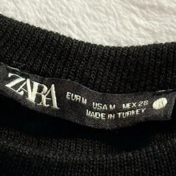 ZARA Black Cold Shoulder Cutout Crop Sweater Top Size M Goth Chic Classy - Image 8
