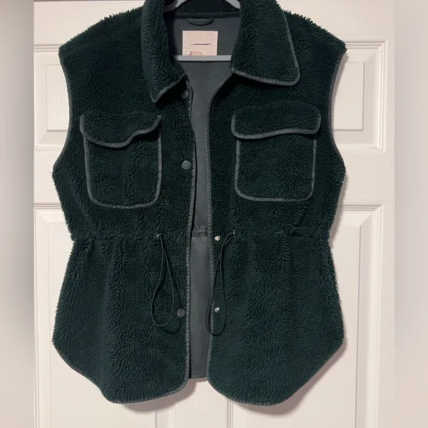 Anthropologie $128 Hunter Green Warm Cozy Cinched Faux Shearling‎ Vest Fall - Image 6