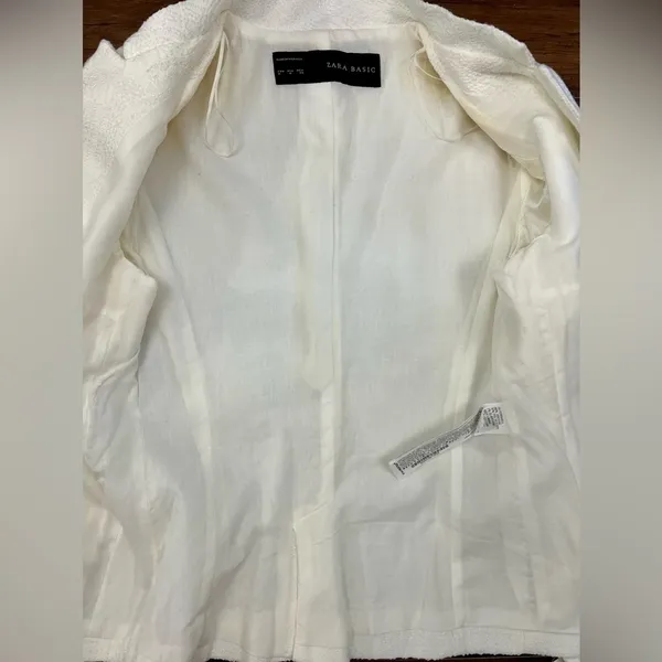 NWT - Zara Ivory Floral Jacquard Textured Blazer - Size M - Image 16