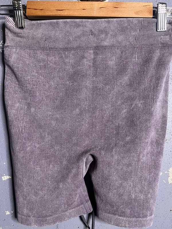 FREE PEOPLE Go To Rib Shorts in Washed Driftwood. Size XS/S - Image 5