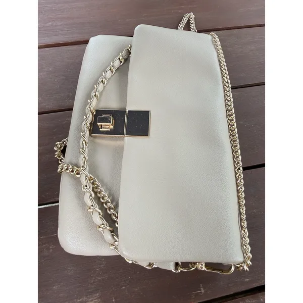 Beige Crossbody Shoulder Bag Gold Chain Strap Flap Clasp Faux Leather - Image 4