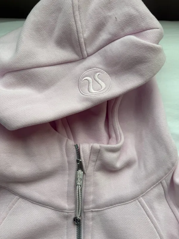 Lululemon Scuba Hoodie - Image 3
