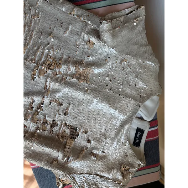 Fabrik Champagne Rose Gold Sequin Top Small Short Sleeve Party Holiday - Image 4
