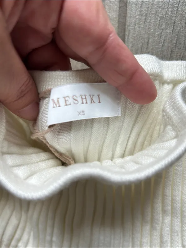 Meshki Cream Pleated Knit Maxi Skirt - Image 2