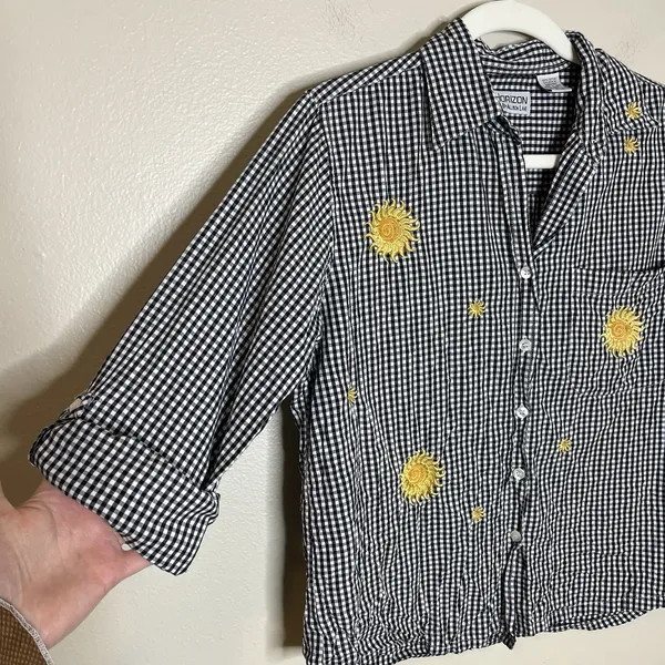 Women's Vtg Button 100 cotton‎ Gingham Plaid Sun Floral Embroiderd Boho Preppy M - Image 2