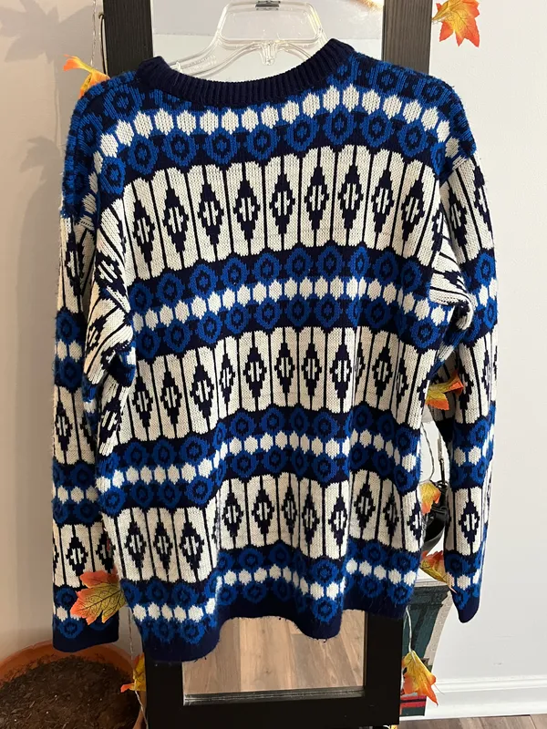 Vintage Retro Sweater! Blue Size M - Image 3