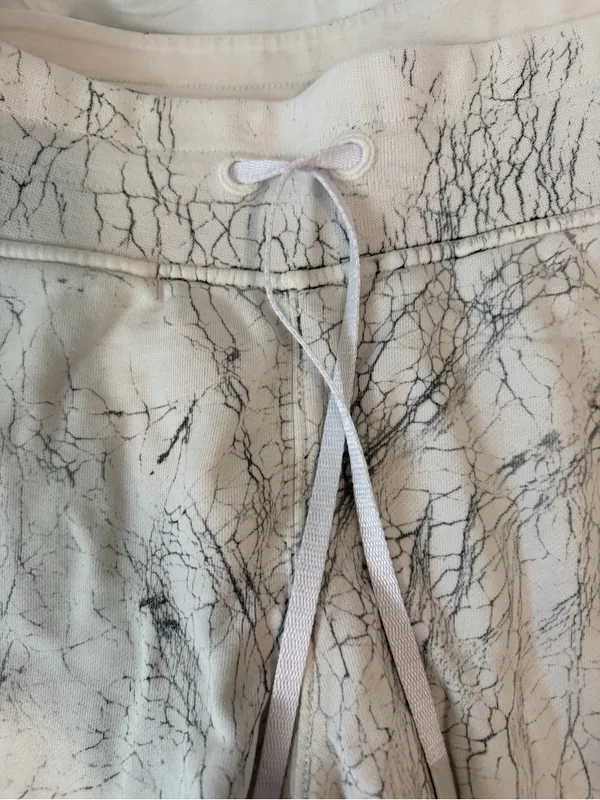 lululemon athletica White and Black Marble-Print Sweatpants - Image 3