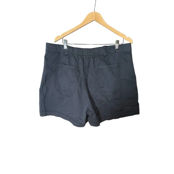 Old Navy Women's Black Canvas Shorts Size Large L Mid-Rise Comfort Casual Summer - Image 2