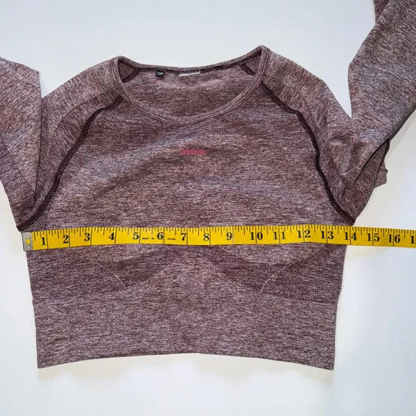 Gymshark Flex Cropped Top S/M Purple Vital Seamless Long‎ Sleeve Open Back Marl - Image 7