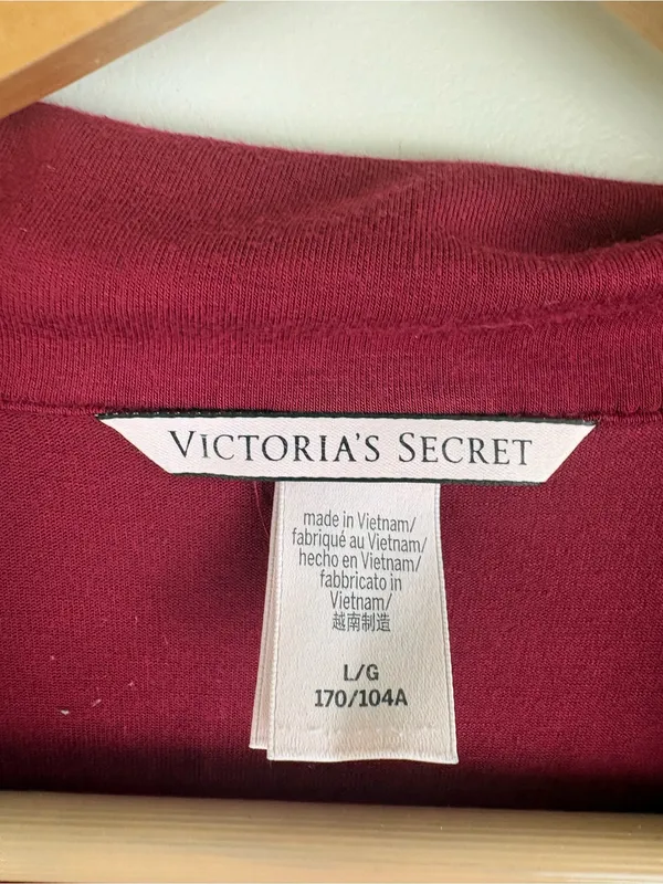 Victoria's Secret long-sleeve button-down sleep shirt Size large - Image 4
