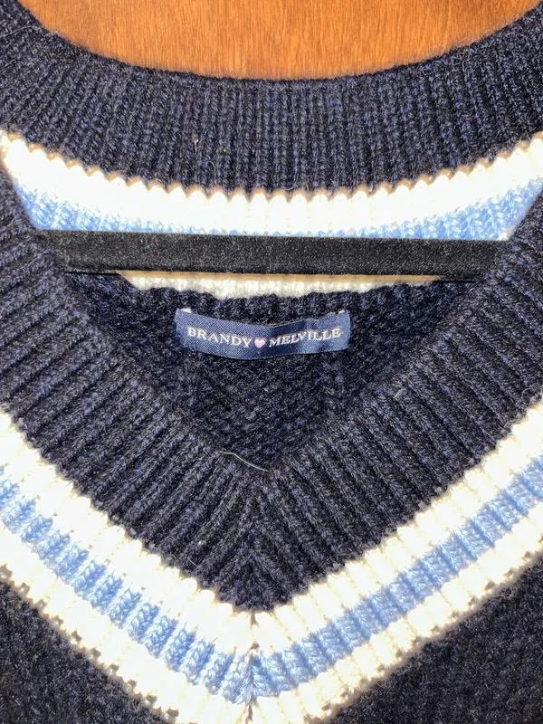 Brandy Melville Sweater - Image 2
