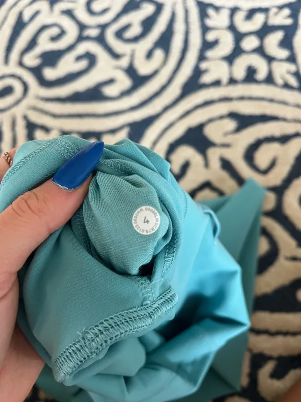 Lululemon Leggings - Image 4