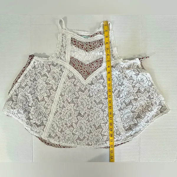 Maurice’s Medium Lace Bib Floral Under Design Flowy Double‎ Layered Tank Top M - Image 3
