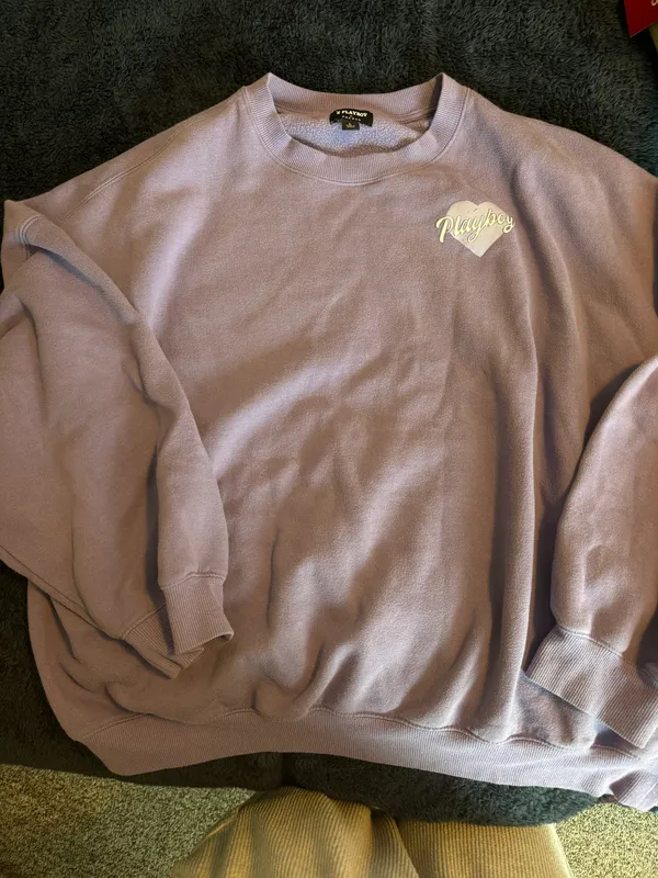 playboy crewneck - Image 2