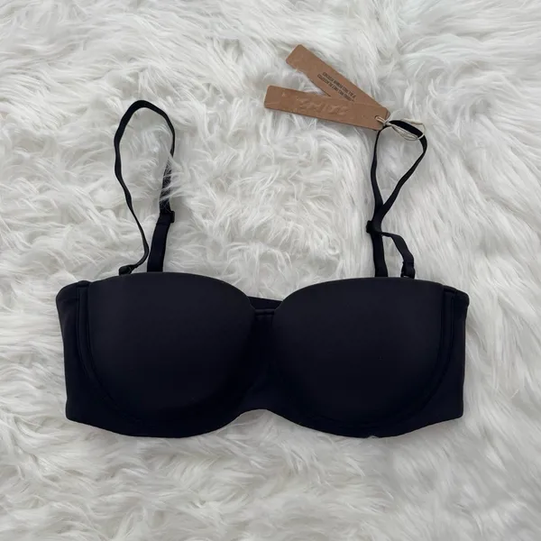 Skims Fits Everybody Strapless Onyx Size 34C - Image 2
