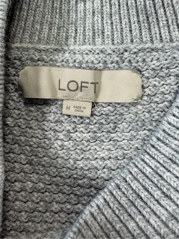 LOFT 100%. Otto Gray Crewneck Sweater with Bell Slit Sleeves Size Medium - Image 5
