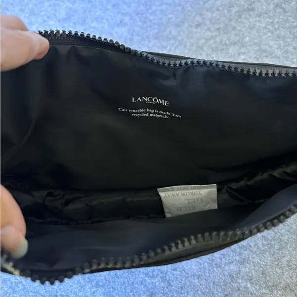 NWOT Lancôme crescent nylon mini shoulder bag black - Image 6