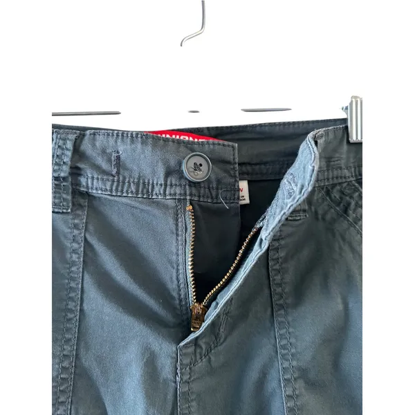 Unionbay Gray Cargo Hiking Shorts Women Sz 4 - Image 4