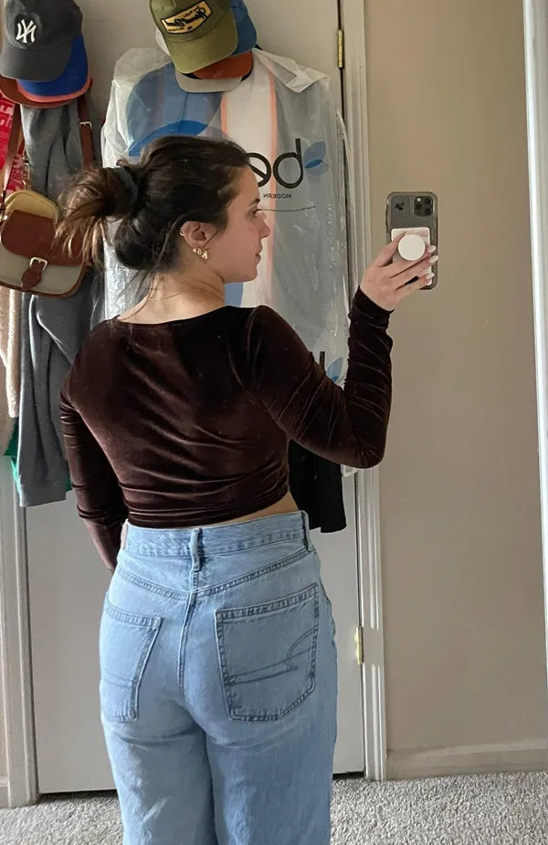 Velvet Croptop - Image 4