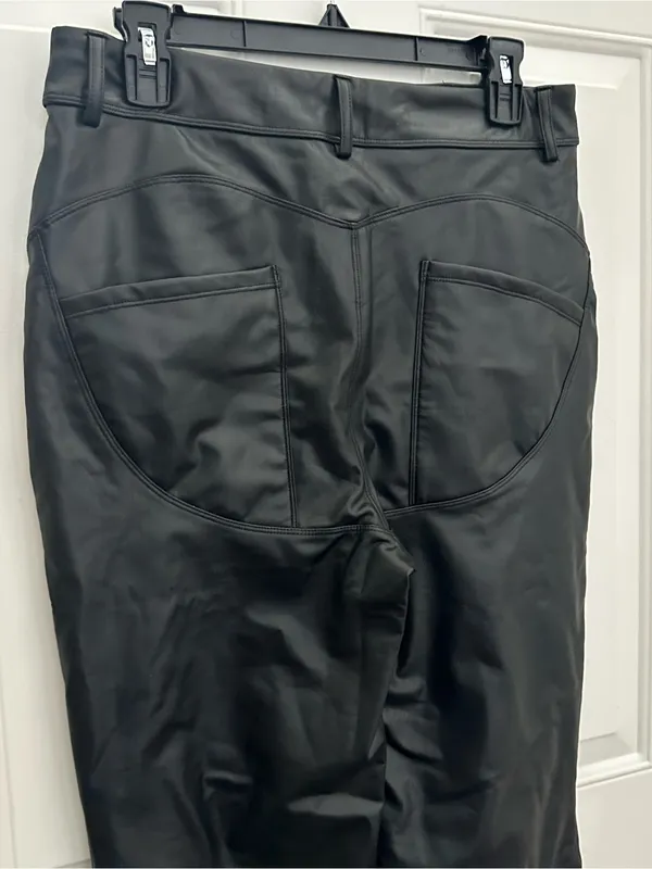 Halara Size L Women's Black Faux Leather Flared Pants NWOT - Image 9