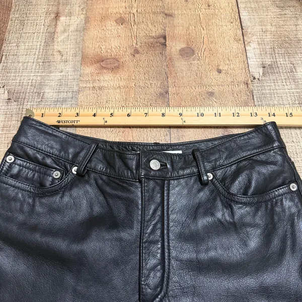 VINTAGE Tommy Hilfiger Women's Black Leather Pants Sz 6 Y2K Edgy Biker Grunge - Image 3