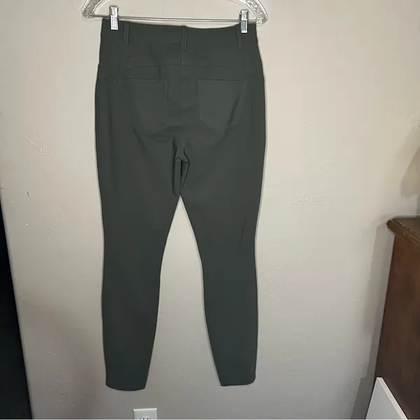 Lululemon City Sleek Slim Fit‎ 5 pocket Olive Green Pants - Image 7