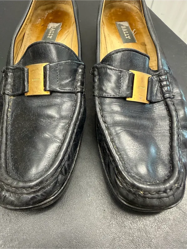Bally Tempest Black Leather Loafers Well Loved Size 8.5 - Image 2