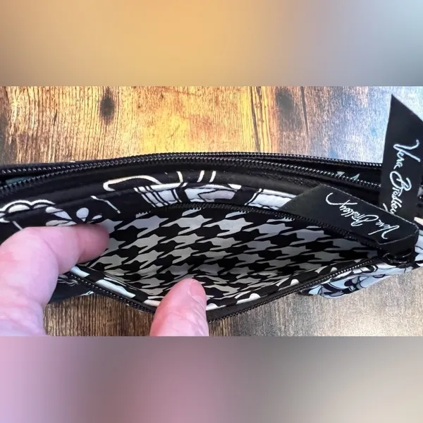 RETIRED: | Midnight Paisley wristlet/wallet - Image 4