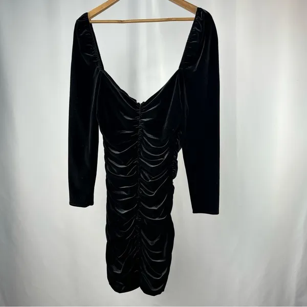 NWT Zara Long Sleeve‎ Lace Up Velvet Mini Dress in Black Size Large - Image 11