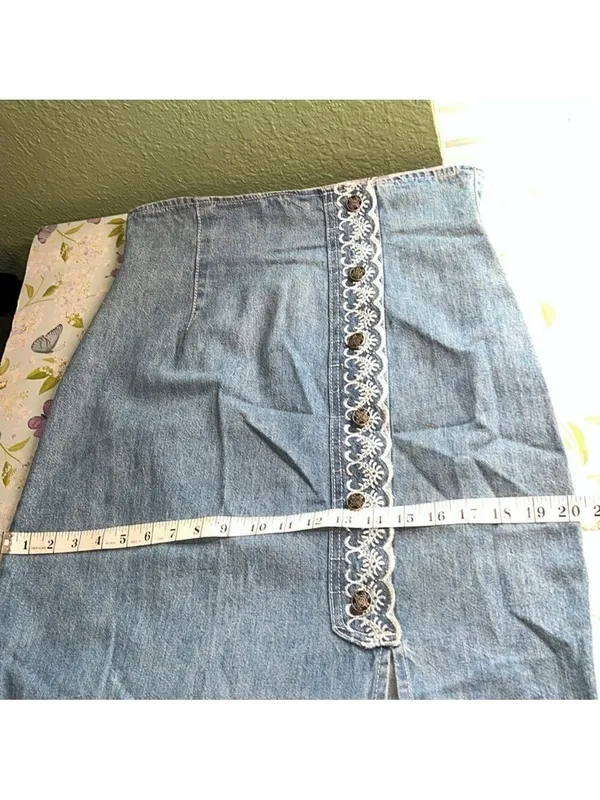 Vintage Jean skirt • lace embroidered detail • 90s • made in USA • SWITCH - Image 11