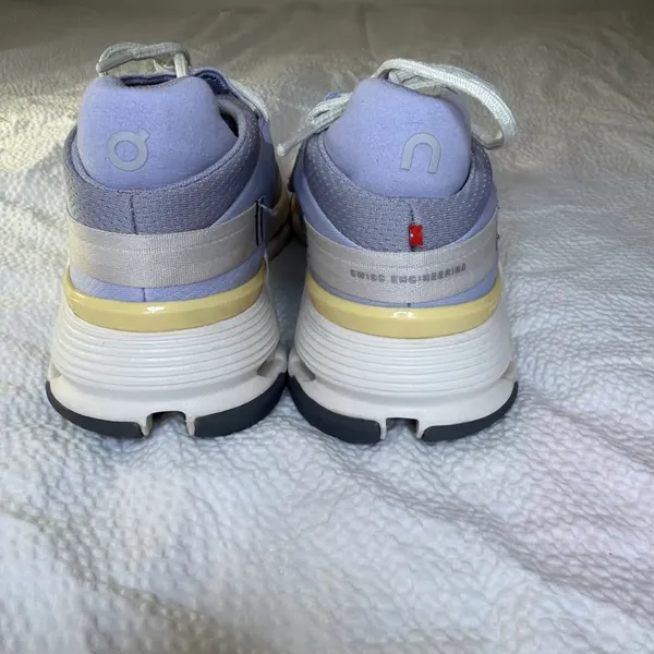 ON Cloudnova Form Lavender Fawn W Size 7.5 Purple - Image 4
