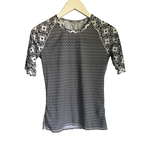 Old Navy Black White Print Rash Guard Swim Top UPF Short Sleeve Small - Image 4