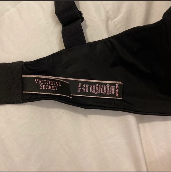 victoria’s secret very sexy bombshell push up bra - Image 3