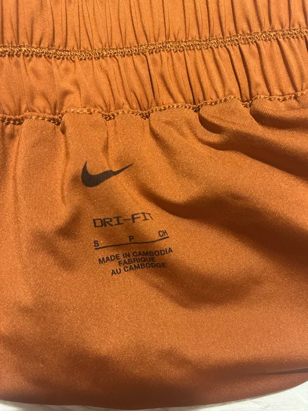 Orange Nike Shorts Running - Image 3