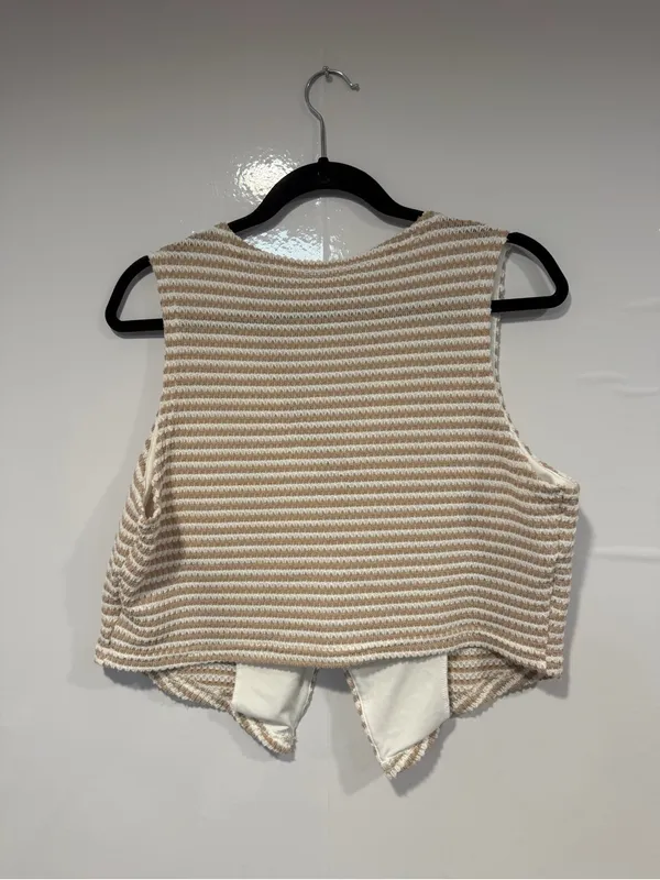 SHEIN Beige & White Striped Cropped Knit Button Vest - Image 5