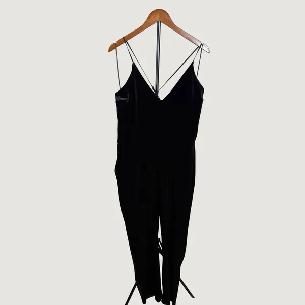 Express Black Velvet V-Neck Double Strap Jumpsuit XL 941332 - Image 7
