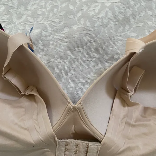 Bali Comfort Revolution Soft Touch Wireless Full Coverage Bra Df3462 - Image 9