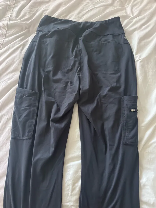 7-Pocket High Rise Flare Scrub Pant - Image 3